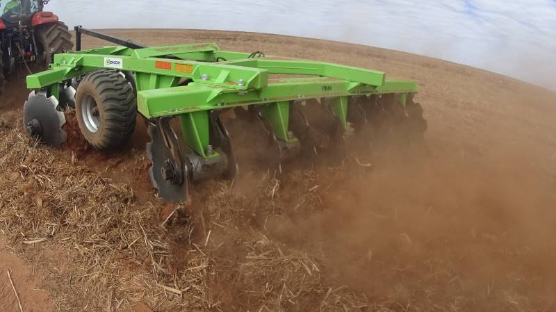 GSPCR – Rastra Super Pesada Control Remoto