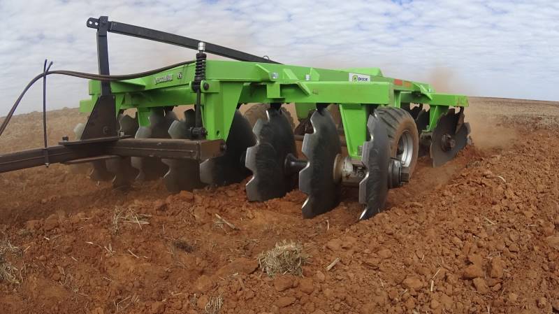 GSPCR – Rastra Super Pesada Control Remoto